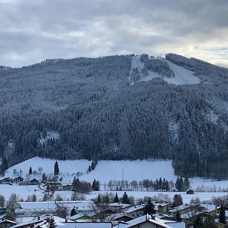 Hirschblick Apartments In Der Stadt Nummer 6 * Radstadt